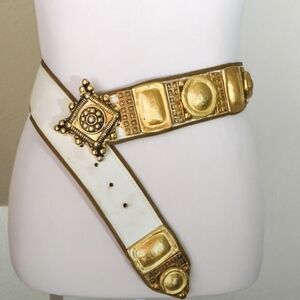 RARE Vintage STREETS AHEAD Brass And  White Leather Belt